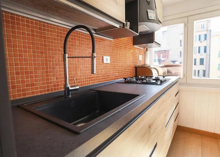 Apartment Bright And Spacious Penthouse With Private Terrace *